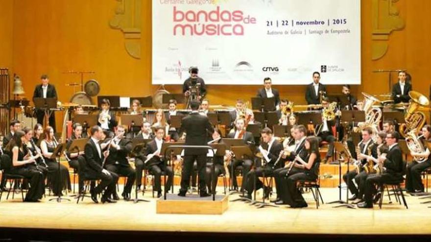 Actuación de la Banda Xuvenil de Barro el pasado fin de semana en el Auditorio de Galicia de Santiago. // FdV