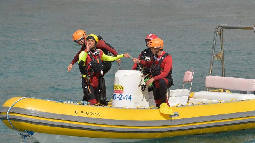 Formación en técnicas de rescate acuático de Bomberos