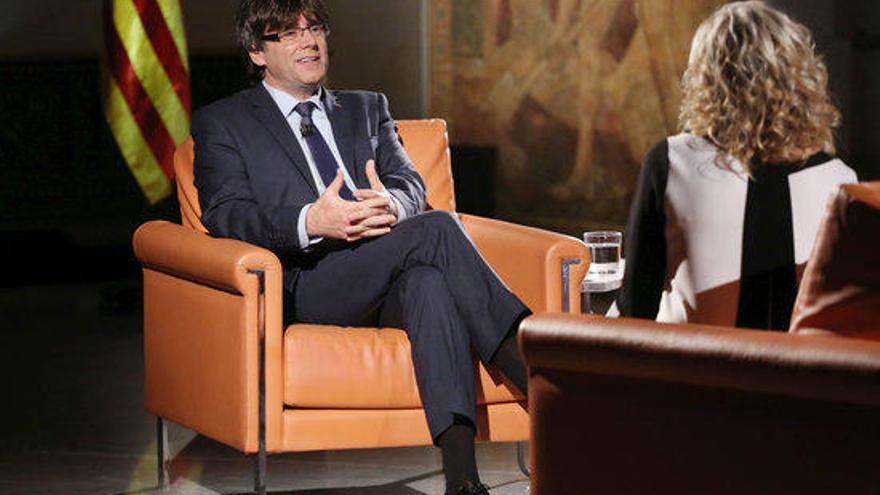 Carles Puigdemont durant l&#039;entrevista.