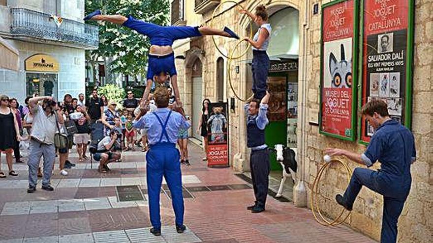 El Circ Éloize aterra a Figueres