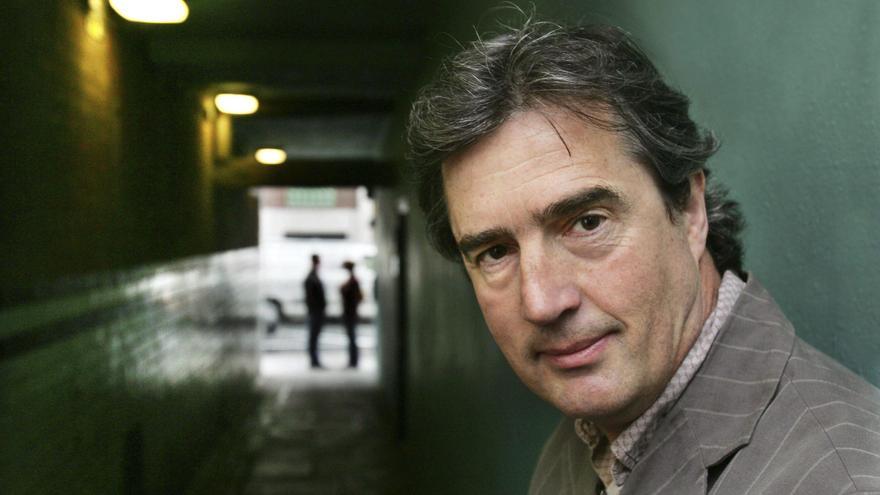 Sebastian Barry, autor irlandés que ha escrito sobre la pederastia en el clero: “La Iglesia católica debería desmantelarse”