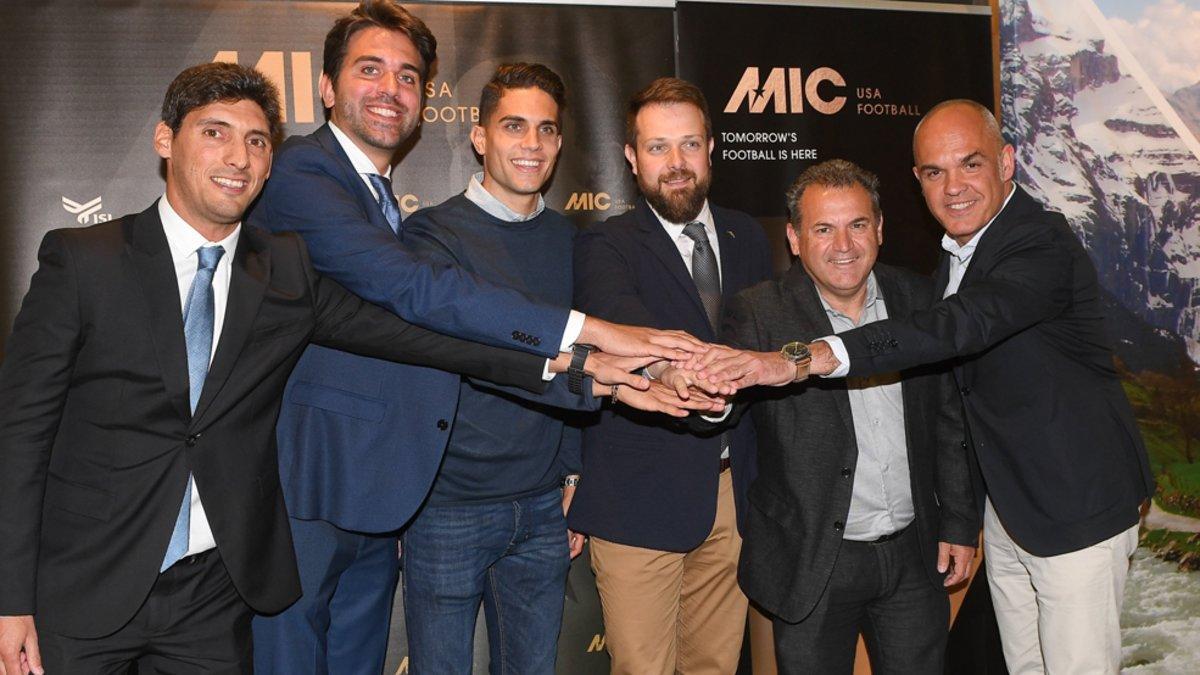 De izquierda a derecha, Alex Isern, Marc Segarra, Marc Bartra, Gerard Figueras, Juanjo Rovira y David Bellver