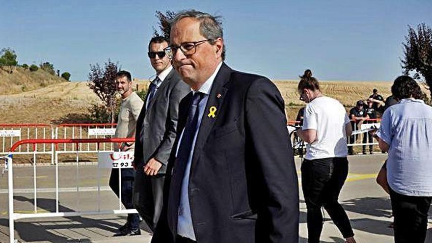 Quim Torra, a la seva arribada a la presó de Lledoners, ahir a la tarda