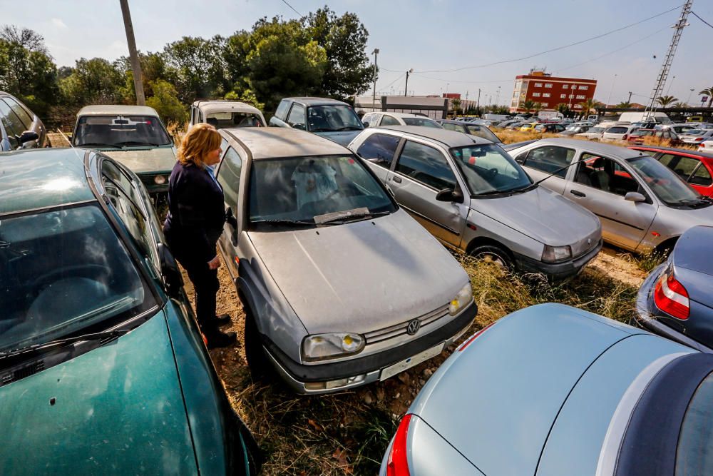 Operación desguace en el depósito de vehículos