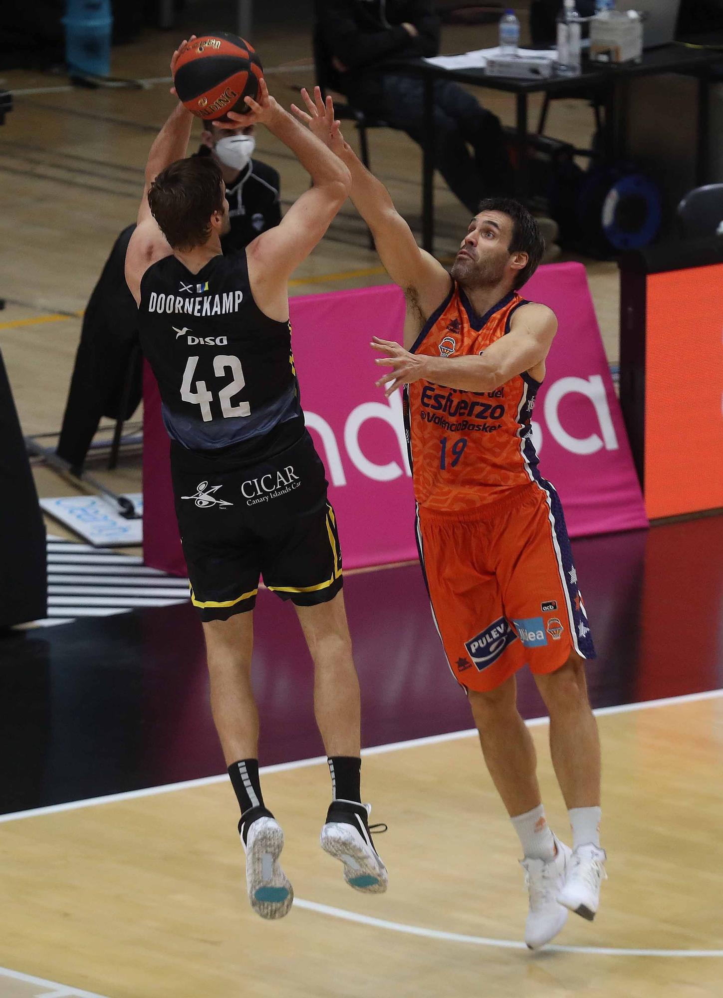 Valencia Basket - Iberostar Tenerife (89-95)