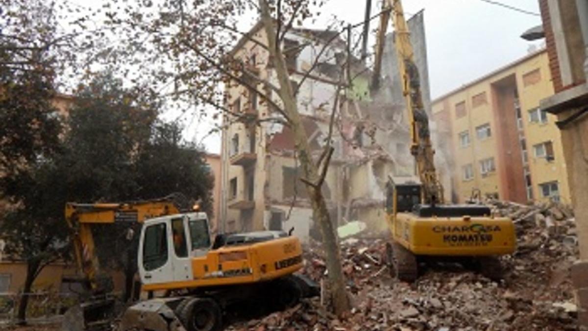 El Ayuntamiento aprueba la tercera fase de esponjamiento del barrio de Ca n'Anglada de Terrassa.