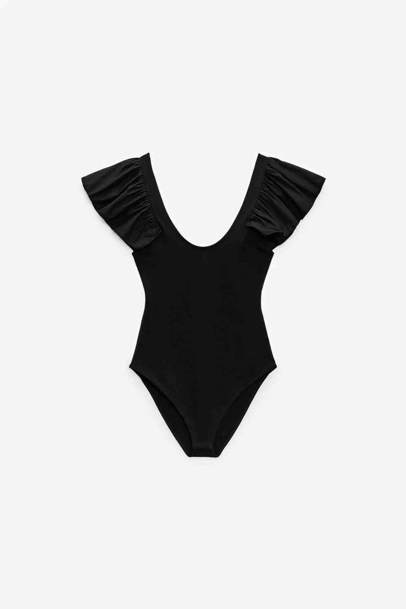 Body con detalle de los volantes de Zara