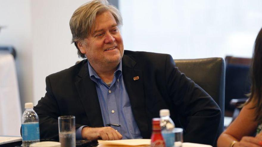 Les presentamos a Steve Bannon, el ultra convertido en nuevo hombre fuerte de Trump