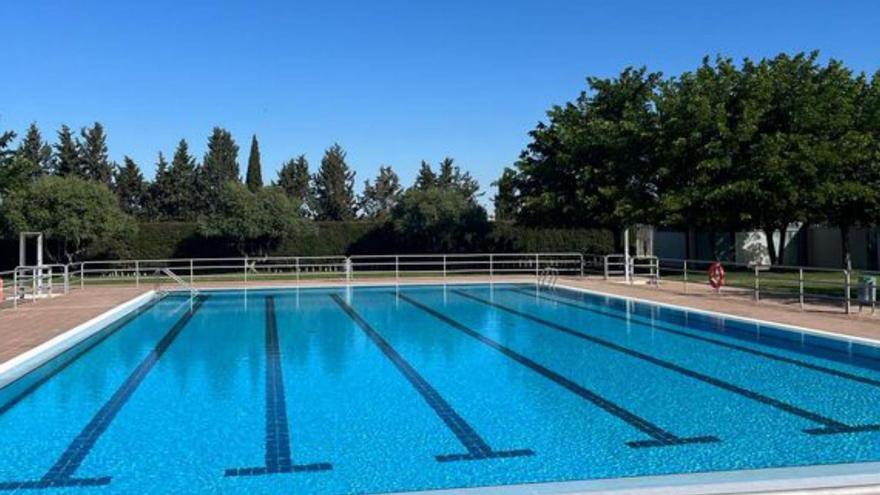 Las piscinas municipales ya están abiertas. | SERVICIO ESPECIAL