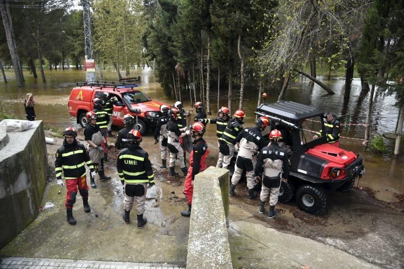 Impresionantes imágenes de la crecida del rio en Gelsa, Pinta y Quinto de Ebro