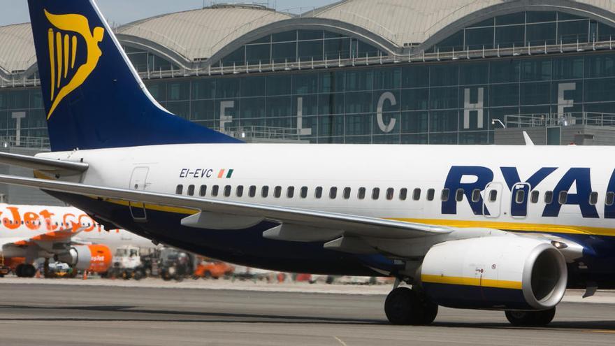 Ryanair cancela todos sus vuelos en el aeropuerto desde el martes