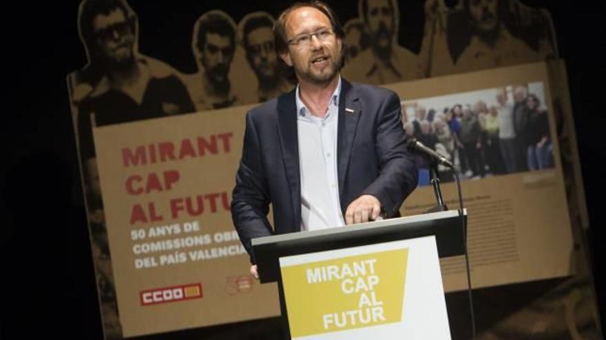 Manel Nieto en el acto or el 50 aniversario del sindicato.