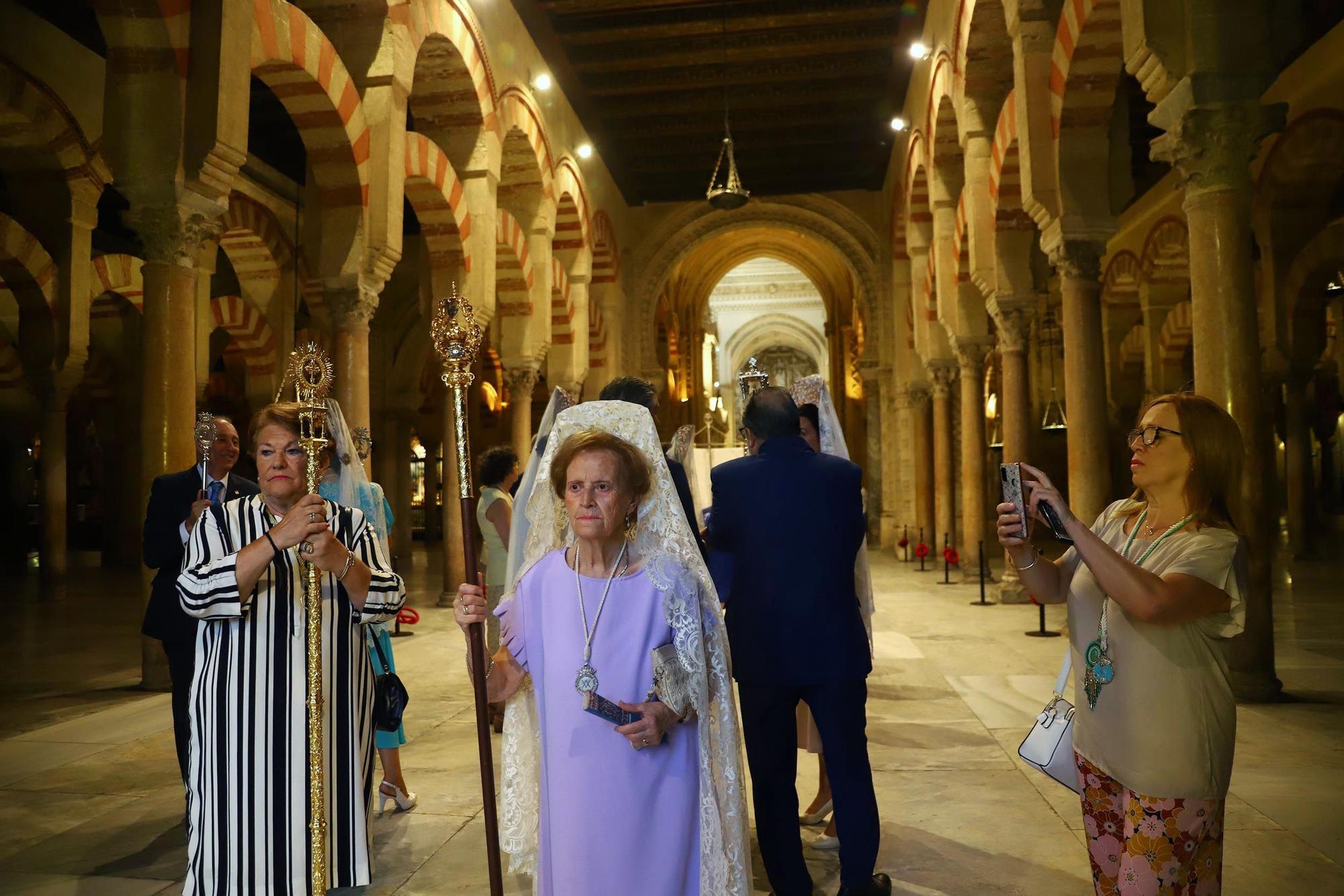 La Virgen del Tránsito llega a la Catedral en su esperada procesión