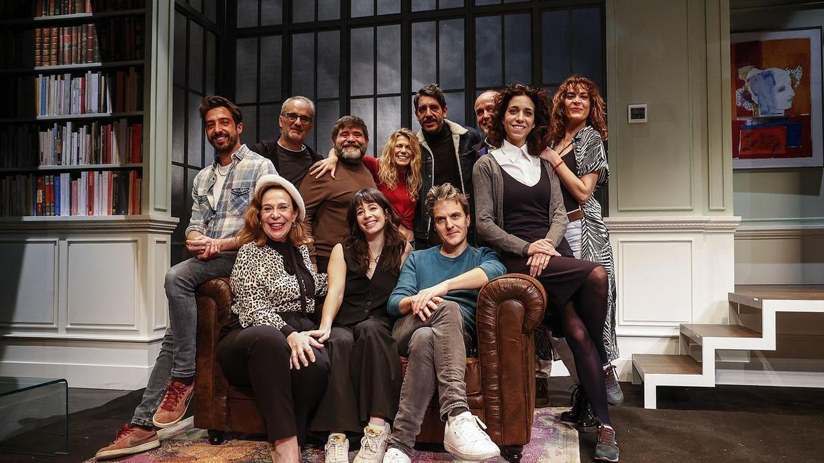 Rebeca Valls, Lara Salvador, Jordi Ballester, Ferran Gadea i Lola Moltó, entre altres, són els intèrprets de 'La ratonera'.