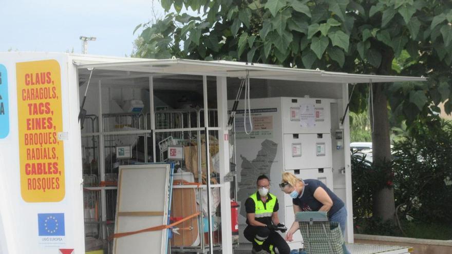 El ecoparque móvil metropolitano realizará dos visitas a Burjassot durante julio