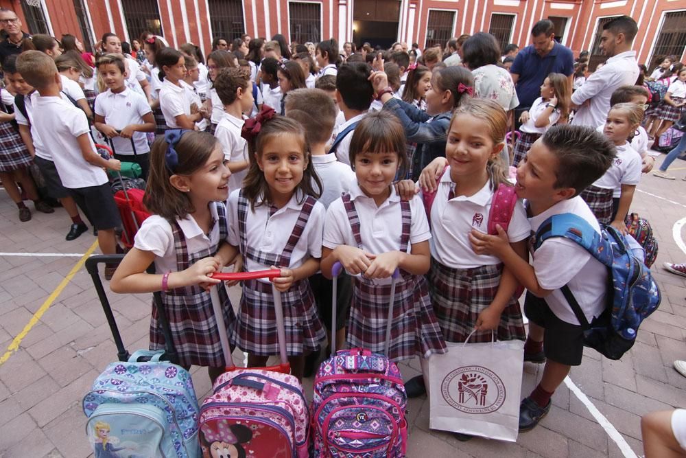 El comienzo del curso escolar en Córdoba en imágenes