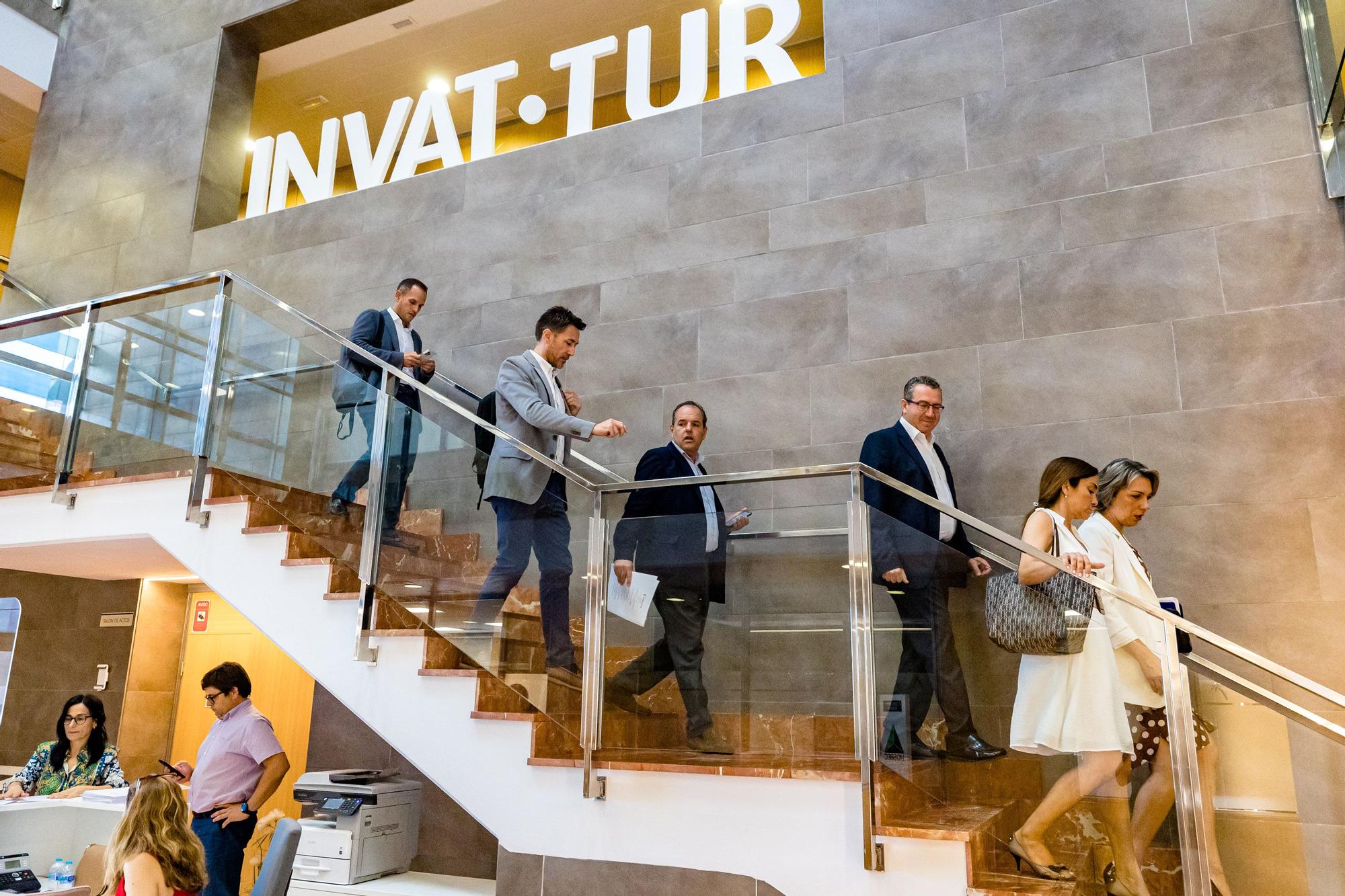 La institución empresarial insiste en que "no es momento" de crear el nuevo impuesto, que ven como un "ataque" al sector