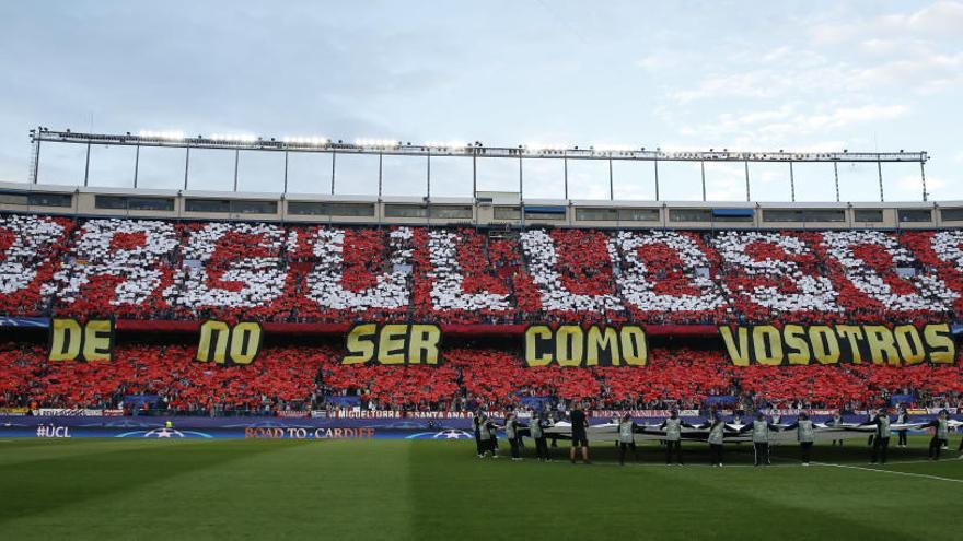 El mosaico mostrado en el Viceente Calderón.