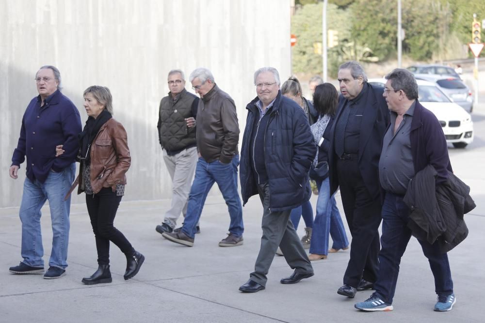 Més de dues-centes persones acomiaden l''expresident del Girona