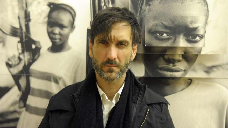 El fotoperiodista Ricardo García Vilanova, ayer, en A Coruña.