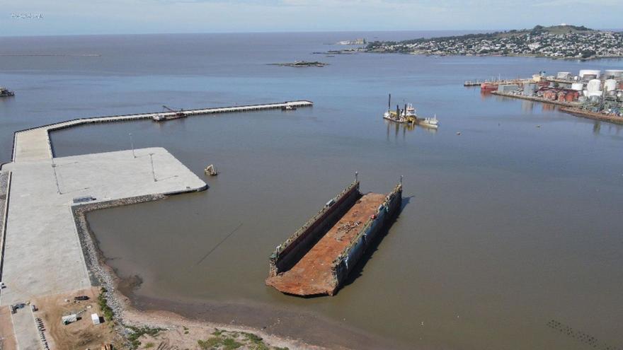 Los 40 buques gallegos que operan desde Uruguay estrenan puerto a partir de abril