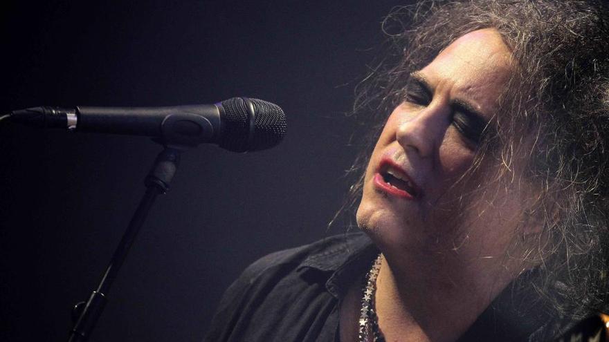 &#039;The Cure&#039; se reconcilia con España en su último concierto