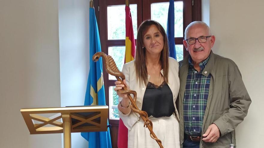 &quot;Mi compromiso con Candamo es firme&quot;, proclama la nueva regidora, Marta Menéndez