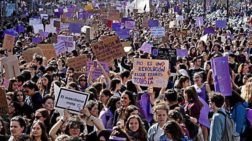 13.000 persones a la manifestació estudiantil