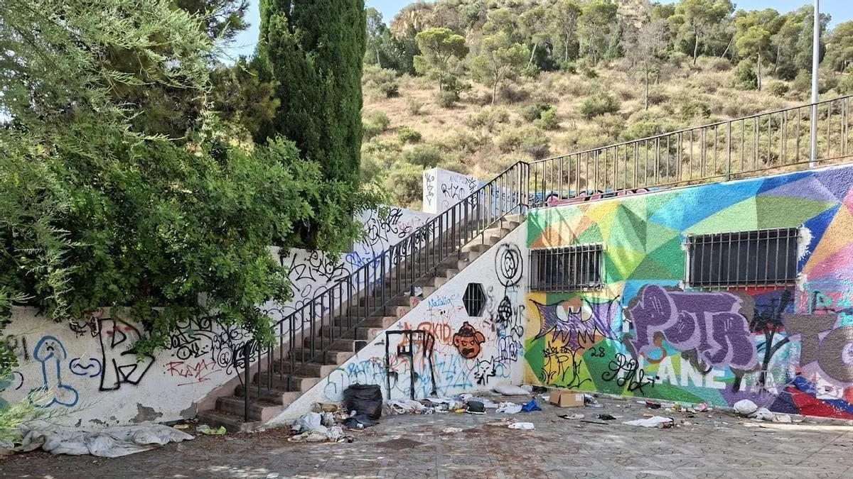 El Centro de Educación Ambiental del Benacantil de Alicante, cerrado y abandonado