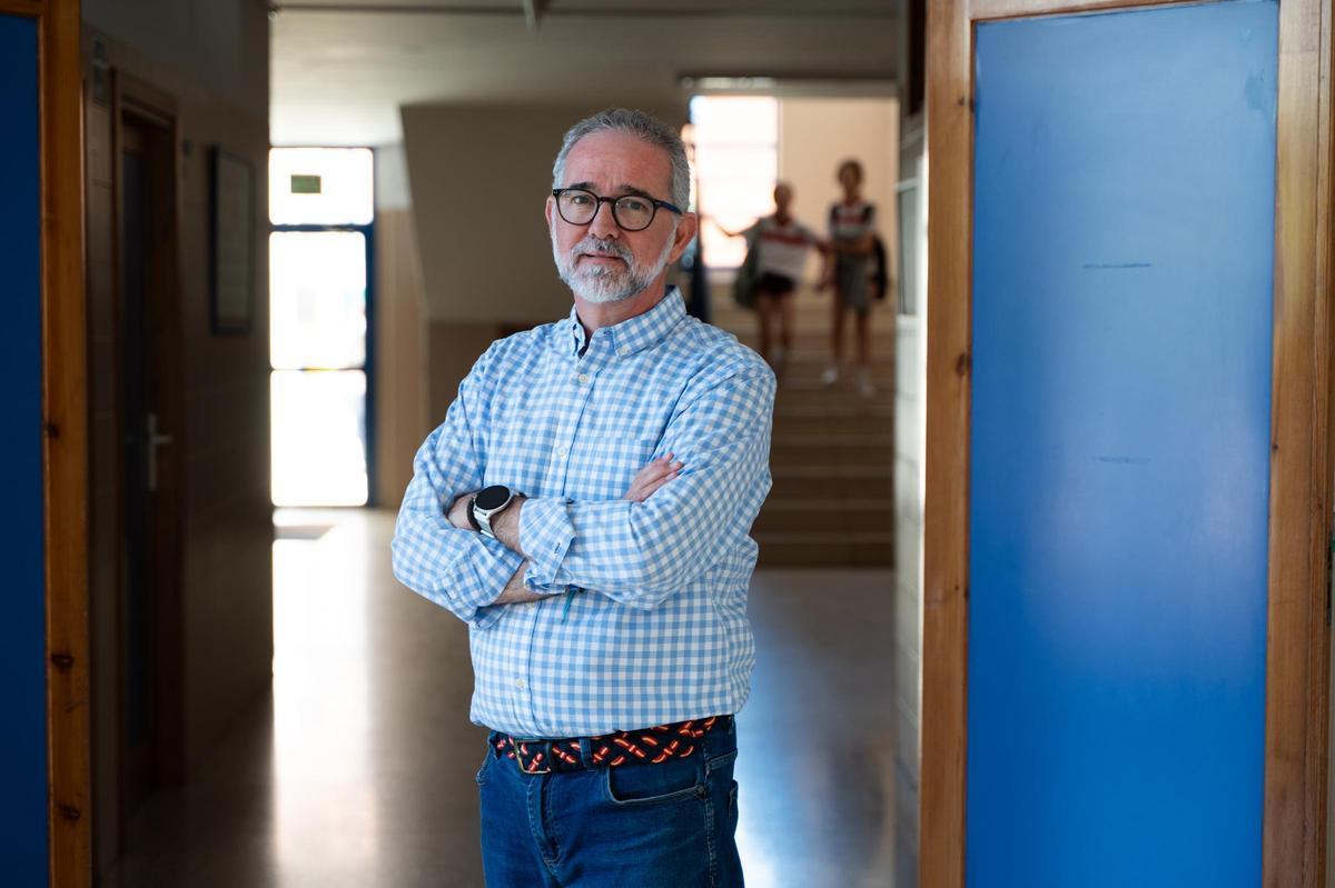Antonio Barrigón, profesor en el Colegio Licenciados, empezó en los últimos coletazos de la EGB.