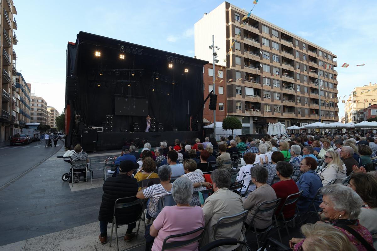 Galería de fotos del Dia del Major en las fiestas de Almassora