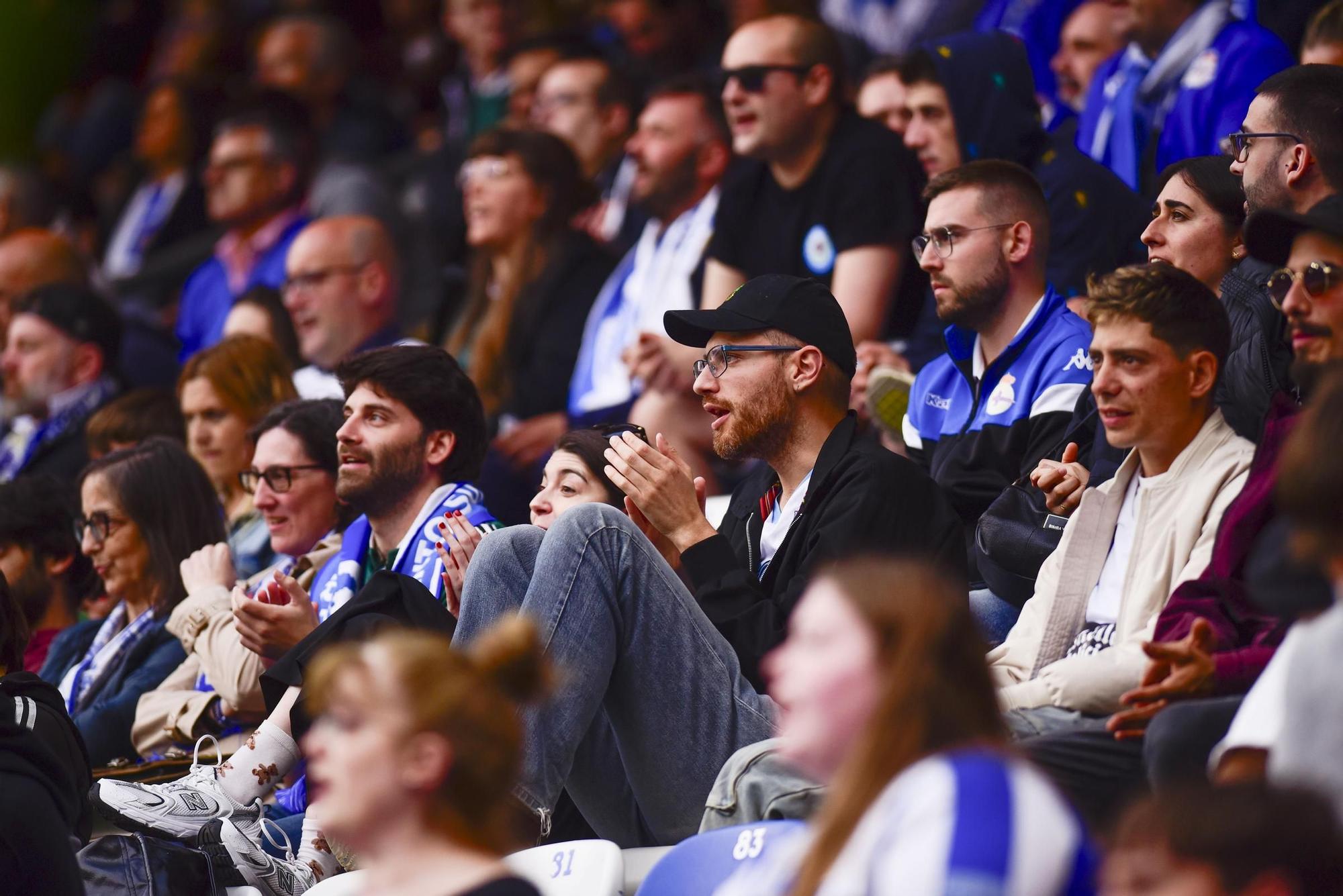 El Dépor cae goleado (0-4) por el Elche para cerrar la temporada 2025-25 en Riazor
