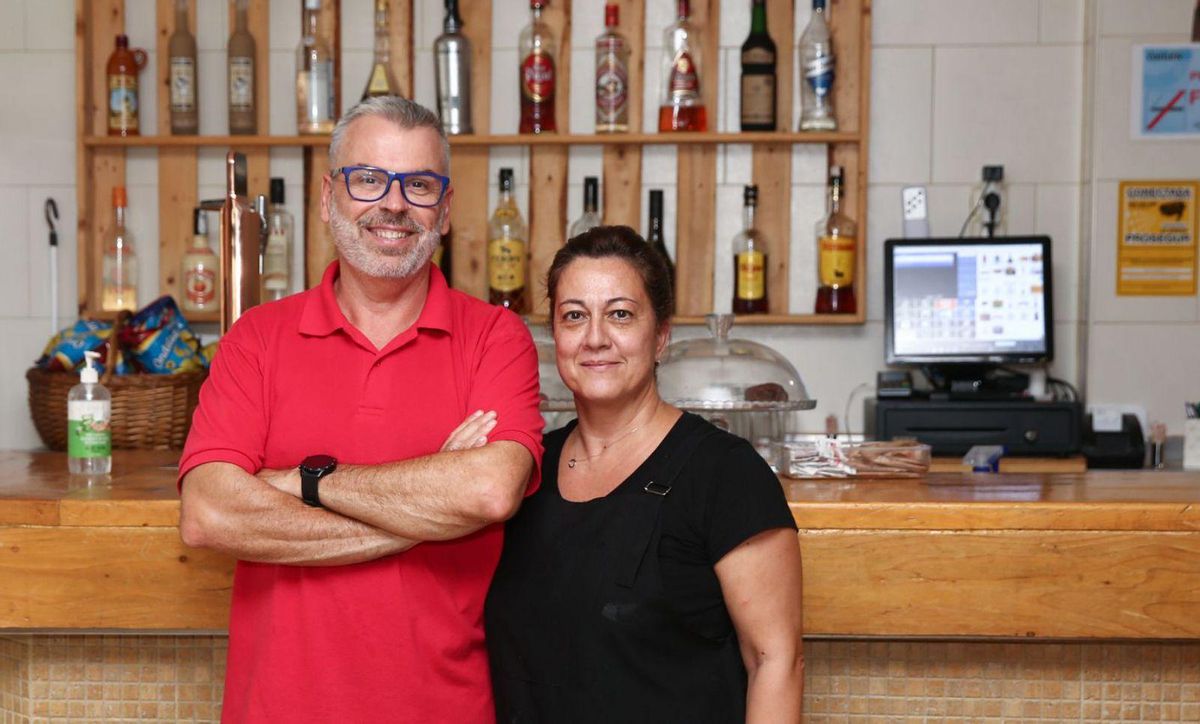L’històric bar Diego diu adeu després de 40 anys a l’Hospitalet L’històric bar Diego diu adeu després de 40 anys a l’Hospitalet