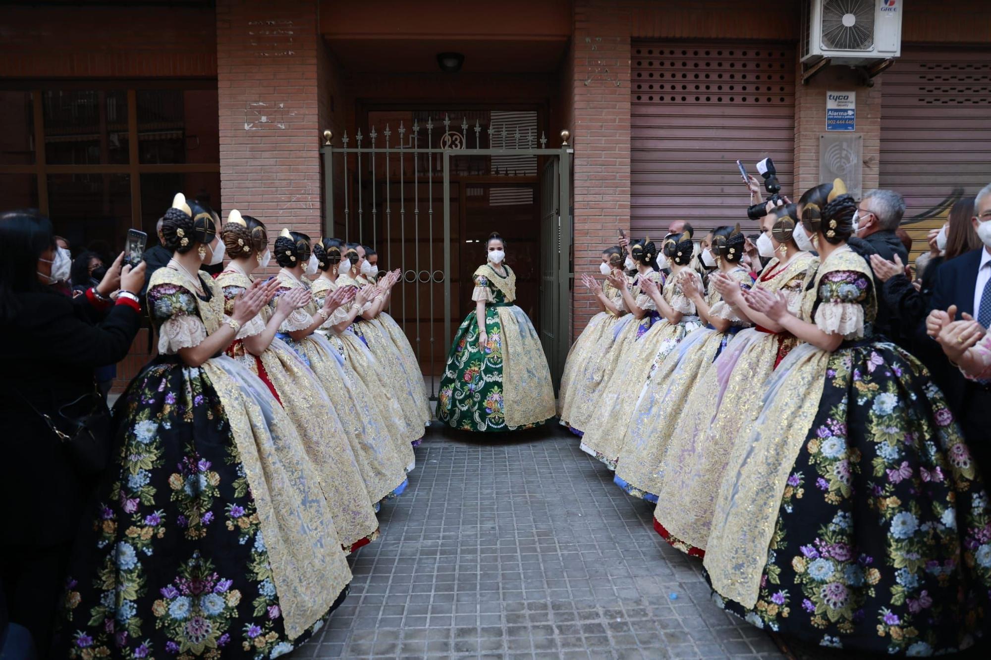 Espolín de la Fallera Mayor de València | Carmen Martín escoge el color verde primavera