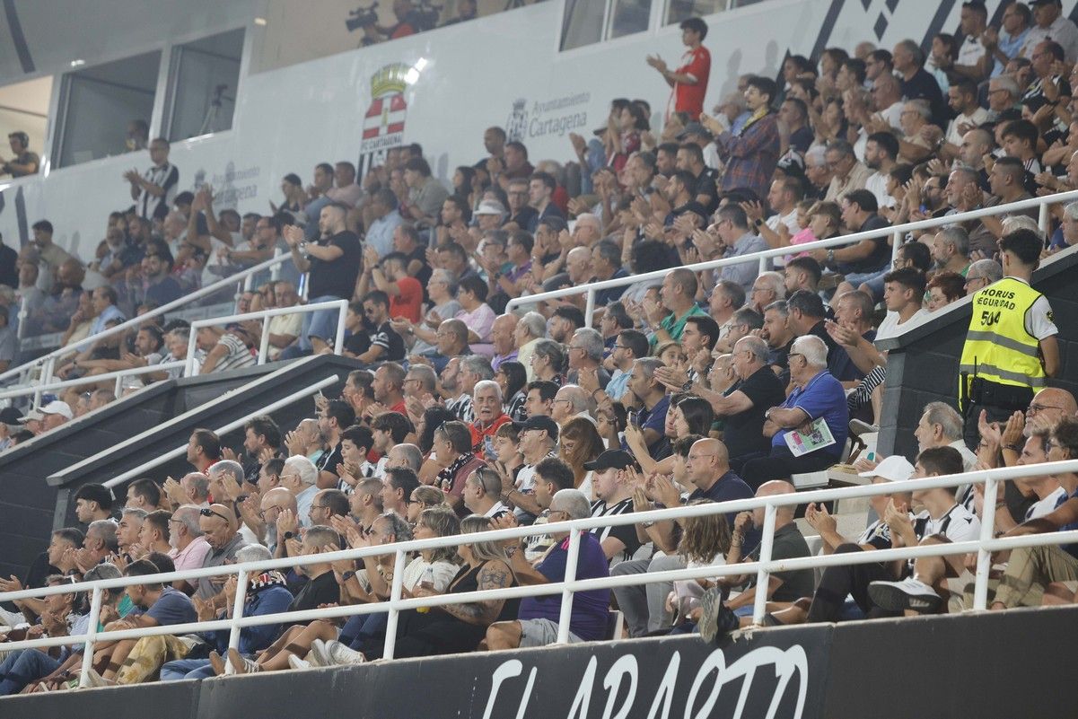 La victoria del FC Cartagena sobre el Tarazona, en imágenes