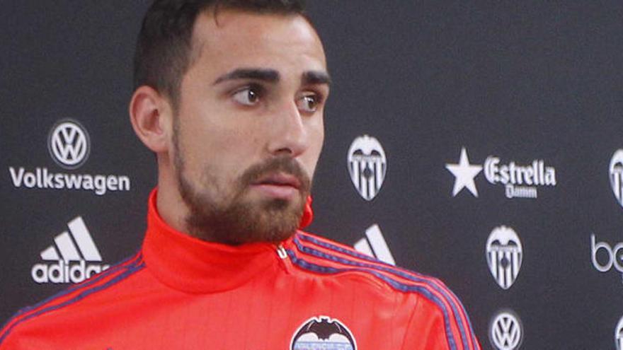 Alcácer: &quot;Hay que tirar todos a una&quot;