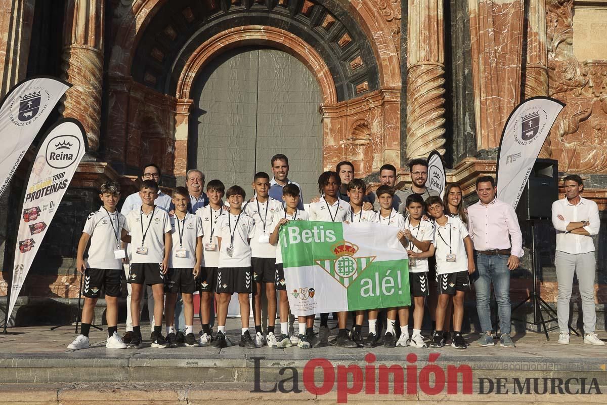 Recepción de la Tomir Cup en Caravaca