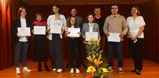 Cambre entrega los premios del Certame Literario Xoán Díaz