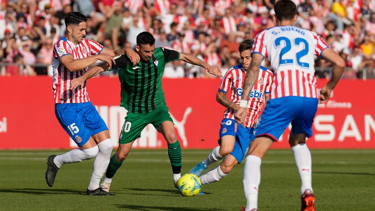 Edu Expósito, jugador del Eibar