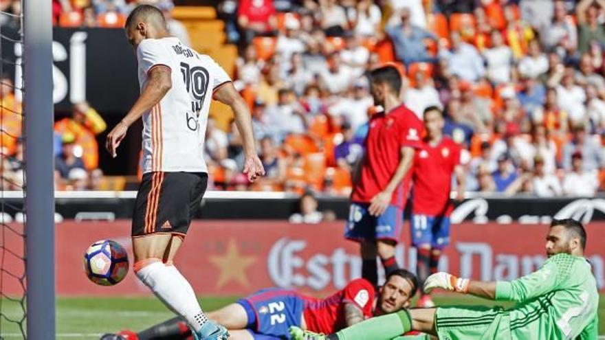 El València goleja l&#039;Osasuna (4-1)