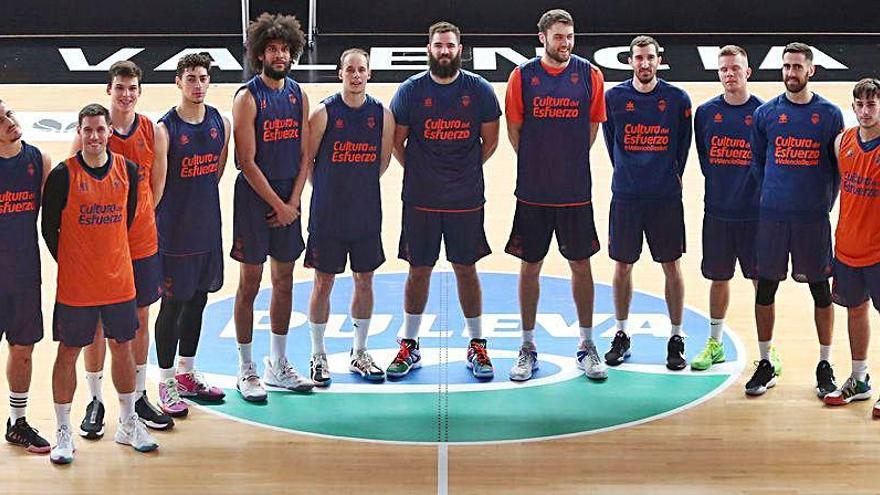 Los jugadores del Valencia Basket, con ganas de debutar en la Copa del Rey