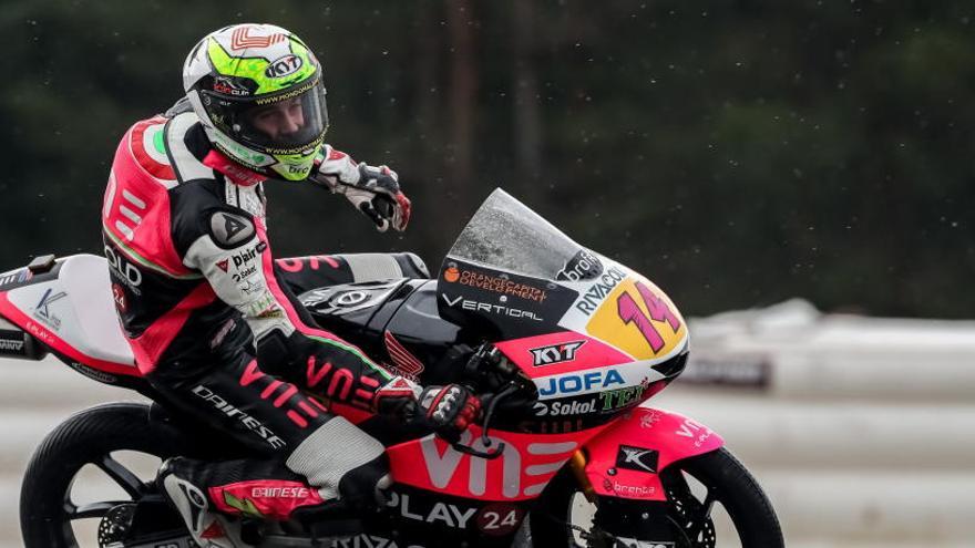 El italiano Tony Arbolino logra la pole en Brno.