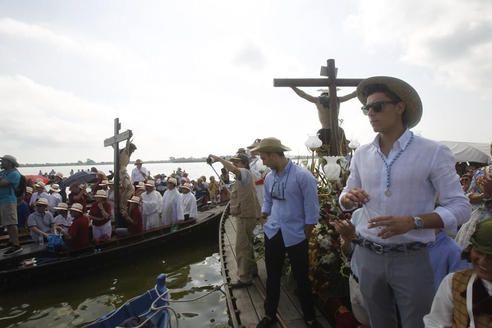 Encuentro de los Cristos de El Palmar, Catarroja, Silla y Massanassa en el Lago de la Albufera