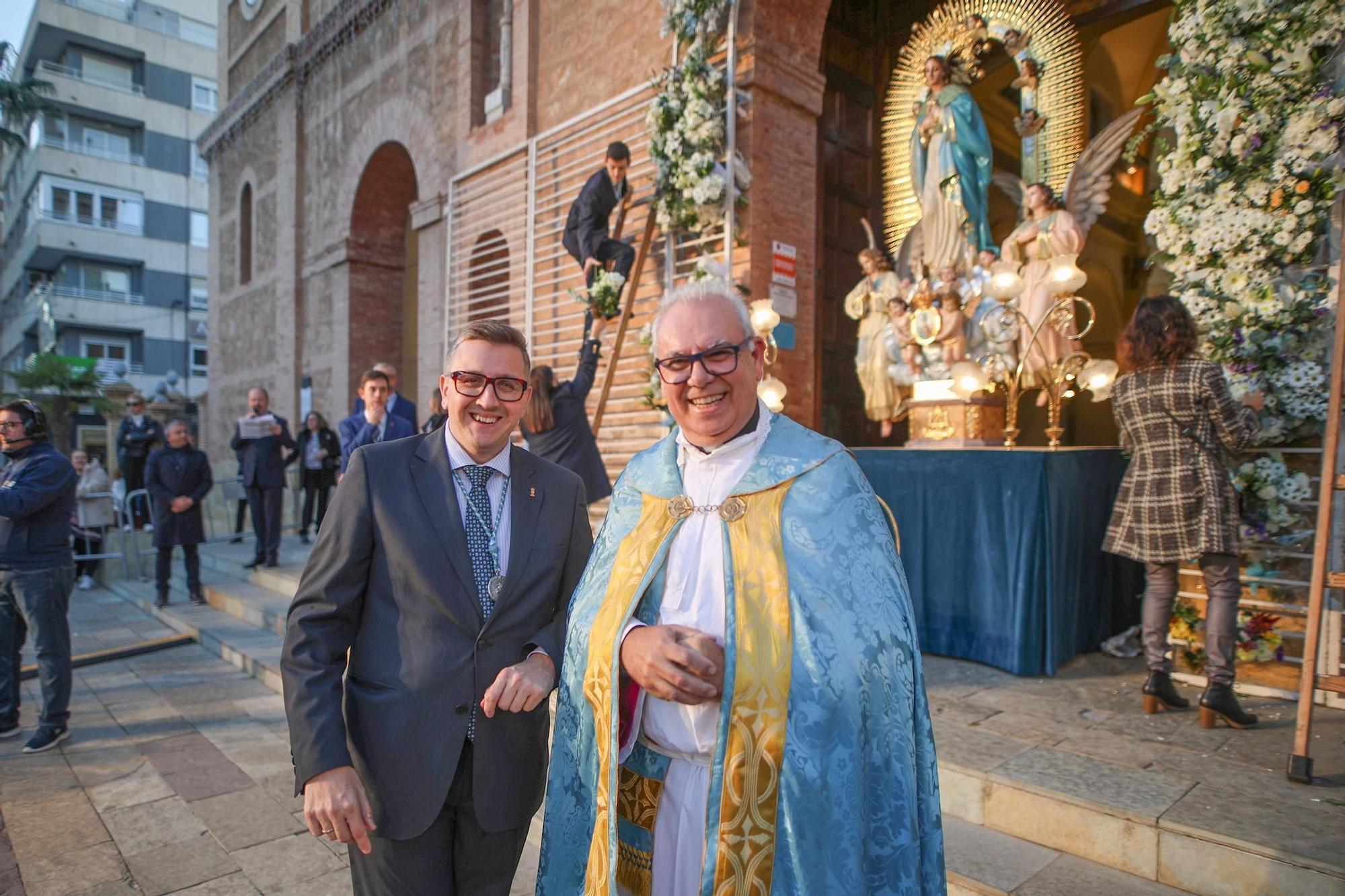 Ofrenda Floral a la Purísima en Torrevieja 2023