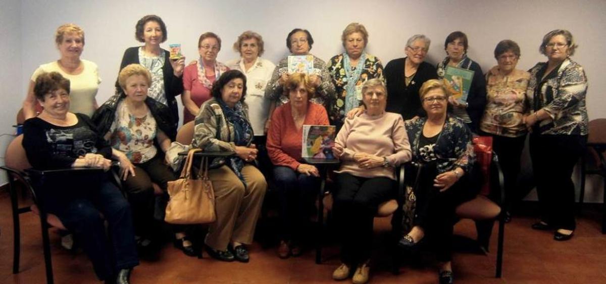 Algunas de las mujeres participantes en el taller.