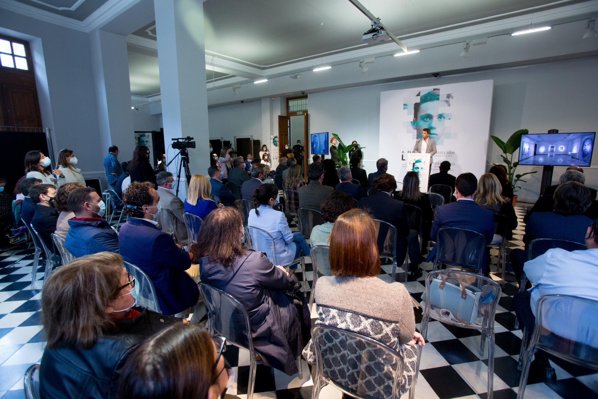 Exposición "Miguel Hernández. A plena luz" en la Diputación de Alicante