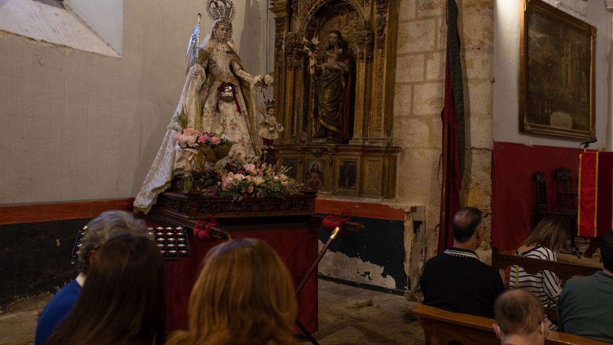 La Virgen de la Concha, durante la misa en su honor celebrada este sábado. | Ana Burrieza 