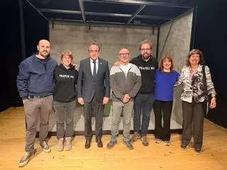 Teatre Nu rep al president del Parlament en les funcions d'estrena de l'obra "Avi, et trauré d'aquí"