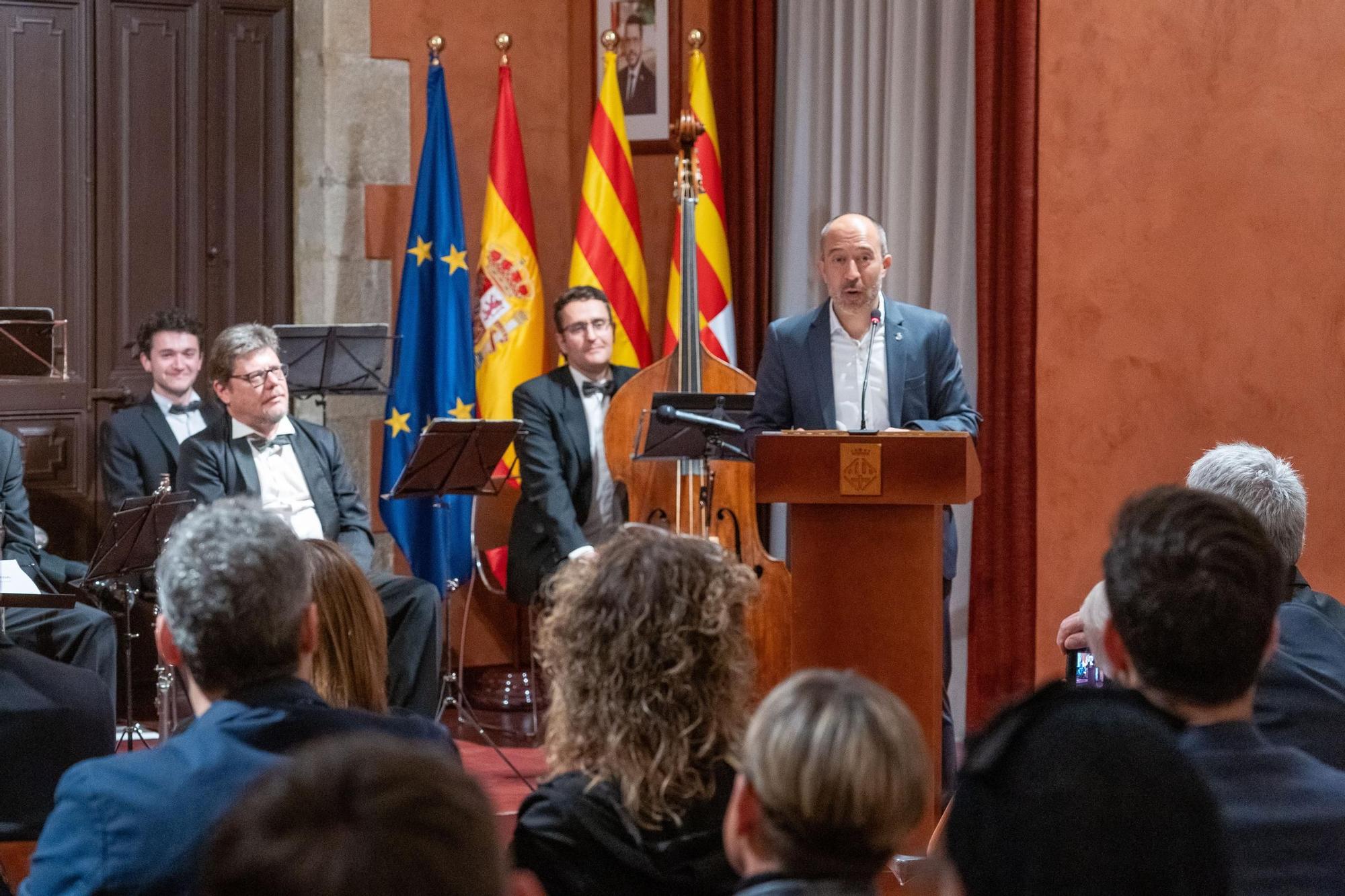 Manresa s’estrena com a capital de la sardana amb un acte institucional que anima a projectar-la