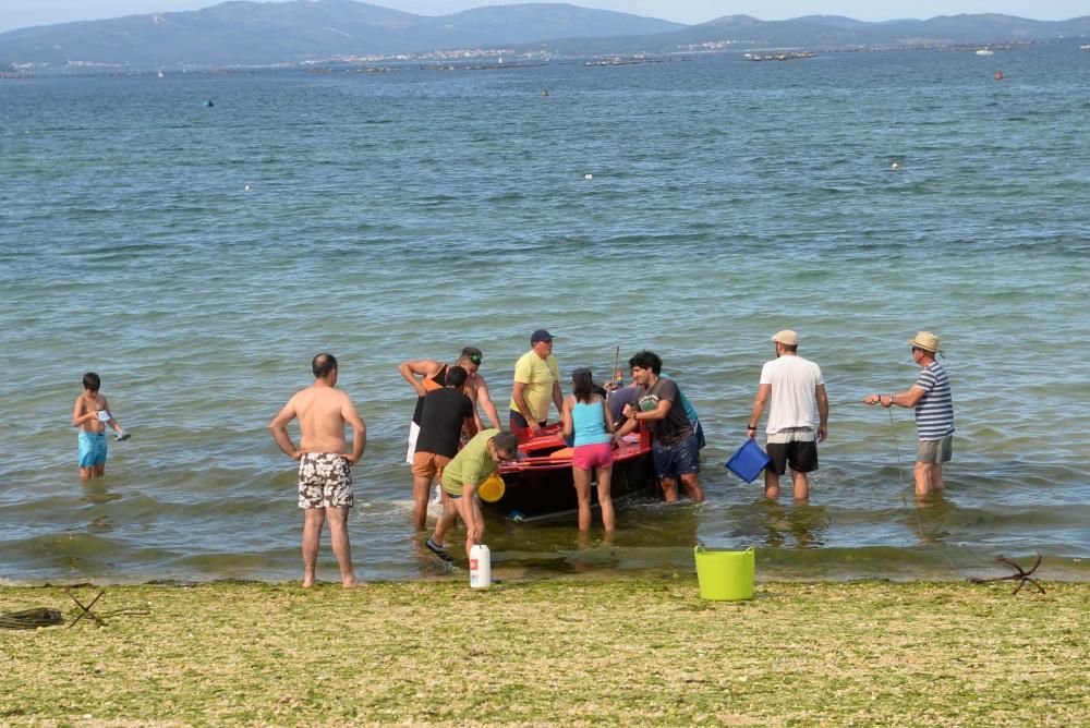 O vento provocou o afundimento de dez dornas na Illa de Arousa